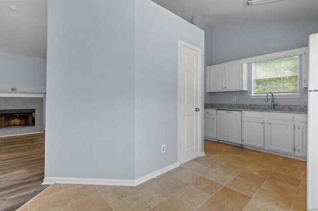 Building Photo - 2262 Cobb Creek Dr