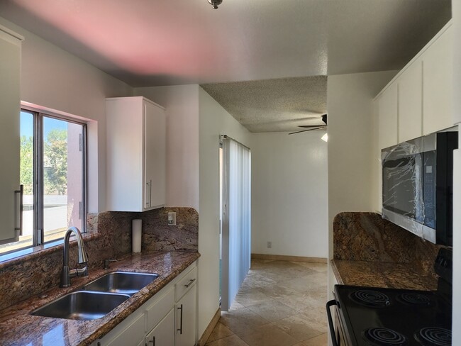 Building Photo - 25730 Player Dr