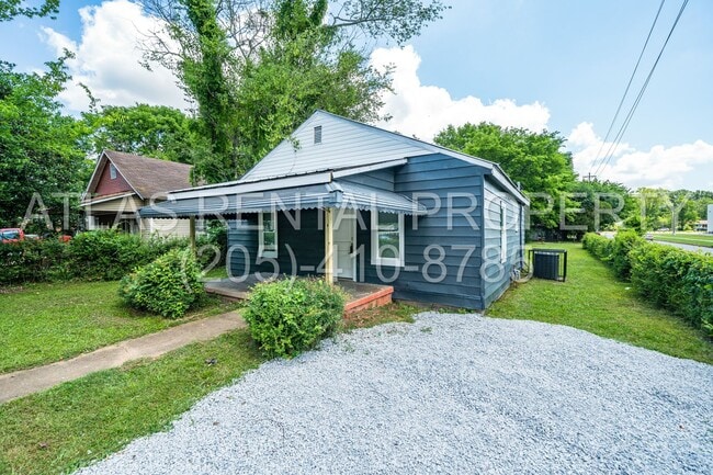 Building Photo - Don't miss this beautifully renovated 2-be...