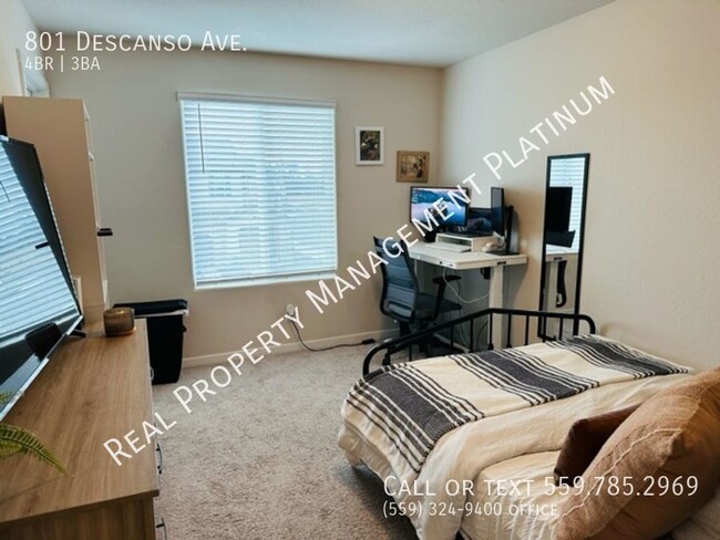 Building Photo - $300 MOVE IN BONUS $2,450 Bullard & DeWolf...