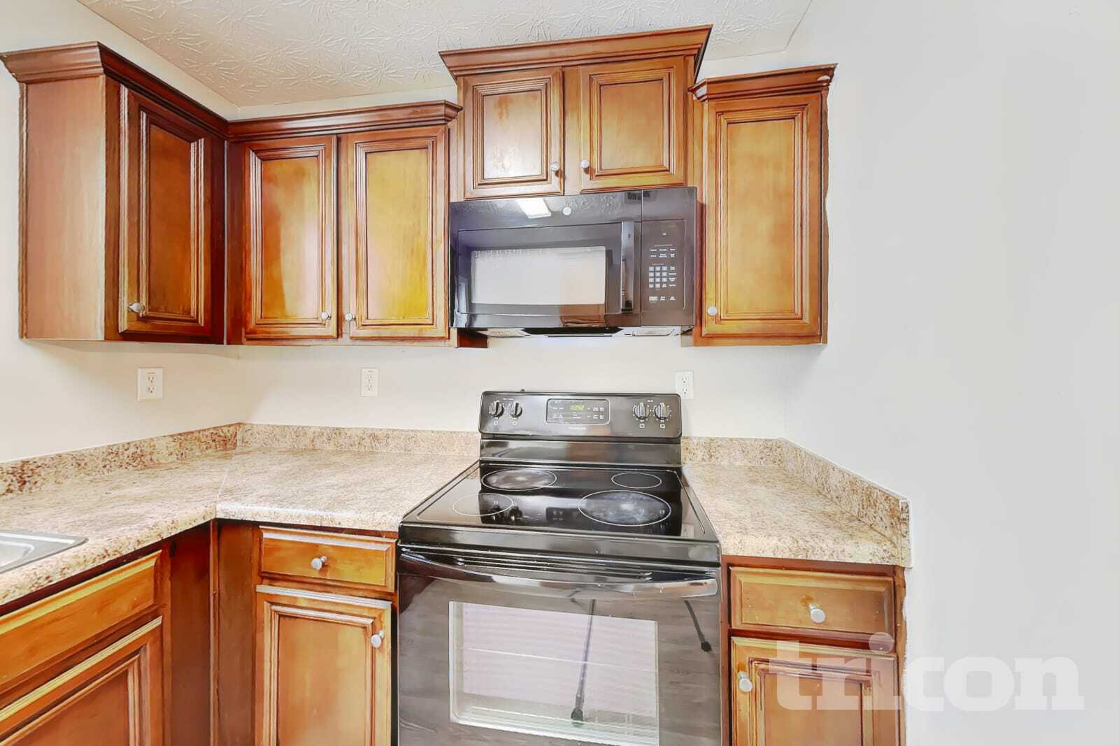 Building Photo - 1047 Wedgewood Ct NE