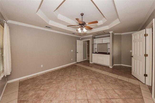 Building Photo - 8 Rosewood Cir