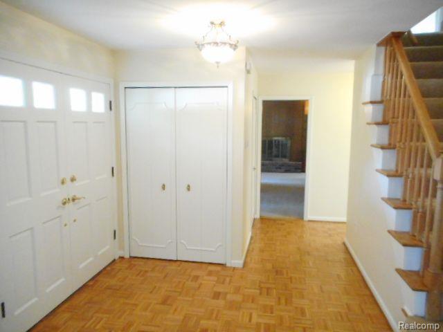 Building Photo - 7441 Jackson Park Dr