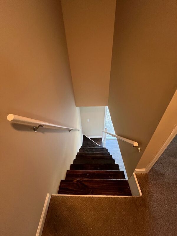 Building Photo - 2542 Highland Trace Dr