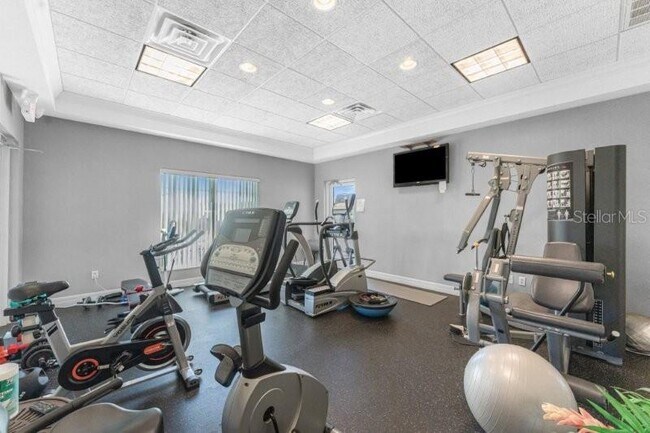 Building Photo - 2001 Bal Harbor Blvd