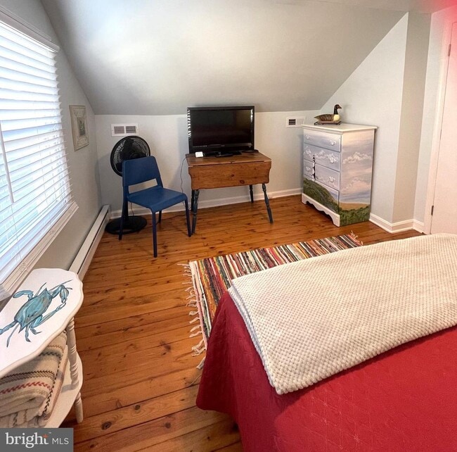 Building Photo - 221 Madison St