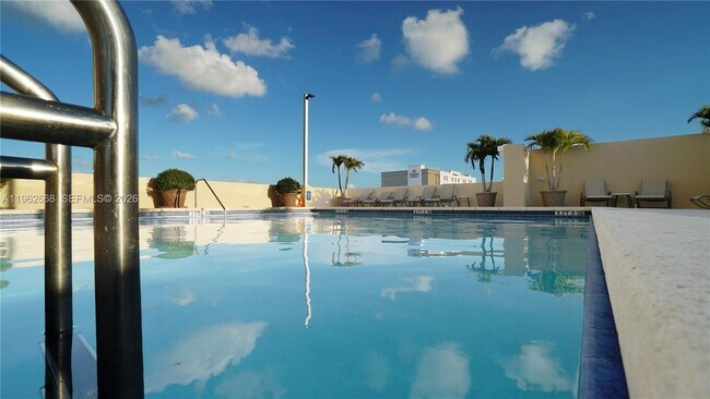 Building Photo - 117 NW 42nd Ave