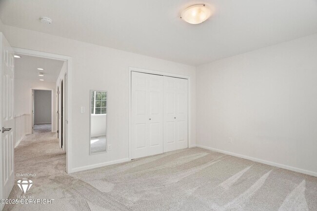 Building Photo - 11476 Discovery Park Dr