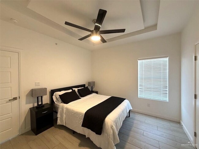 Building Photo - 9 Yuma Ave