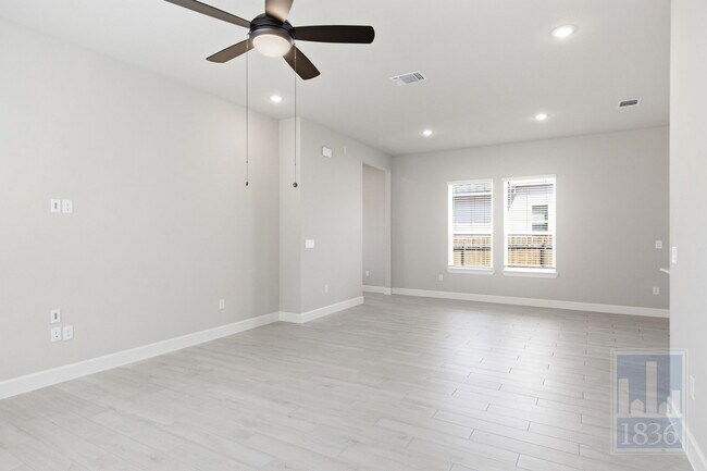 Building Photo - 4910 Warm Wassail Dr