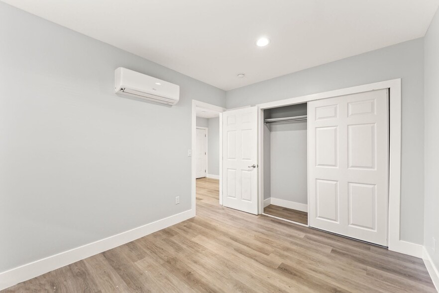 Building Photo - 1629 W Summit St