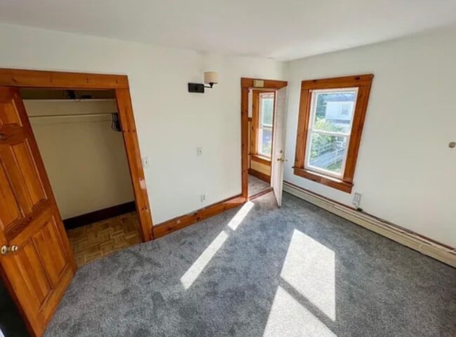 Building Photo - 7 Leonard Ave