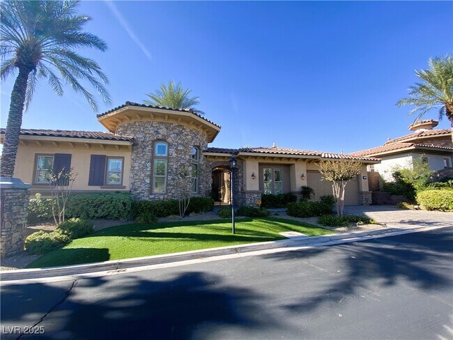 Primary Photo - 23 Avenida Sorrento