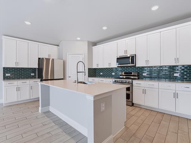 Building Photo - 1608 Barnwood Trce