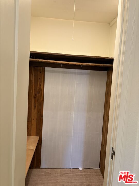 Building Photo - 351 N Gardner St