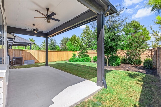Building Photo - 15302 Spanish Ranchos Wy