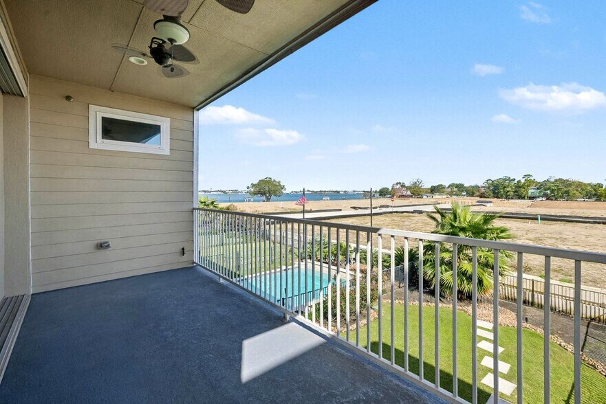 Building Photo - 1412 Veranda Mist