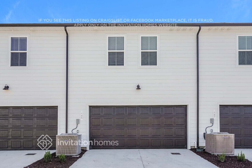 Building Photo - 145 Maybrook Dr