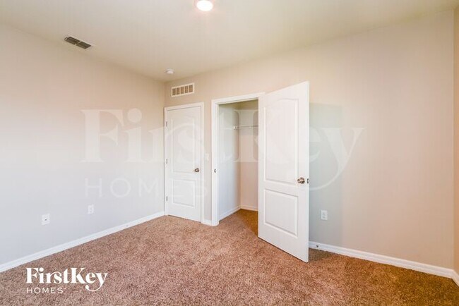 Building Photo - 3016 Serendipity Wy