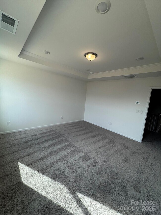 Building Photo - 757 Lock Haven Dr NW