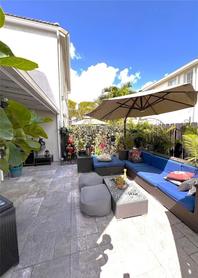 Building Photo - 4849 NW 108th Path