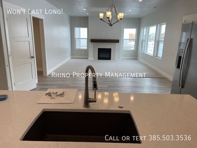 Building Photo - 1119 S 4350 W