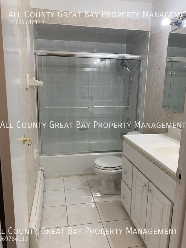 Building Photo - 3 Vernon St