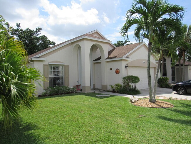 Building Photo - 22444 Middletown Dr