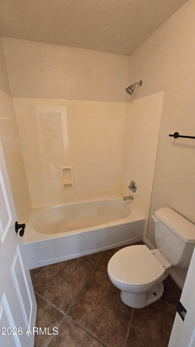 Building Photo - 9658 W Pinnacle Vista Dr