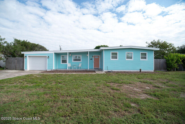Primary Photo - 207 NE 1st Ct