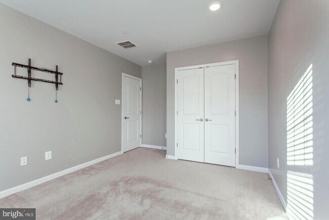 Building Photo - 2706 Amber Crest Rd