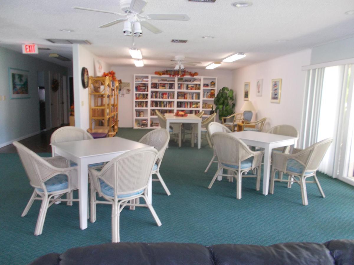 Clubhouse - 4261 Island Cir