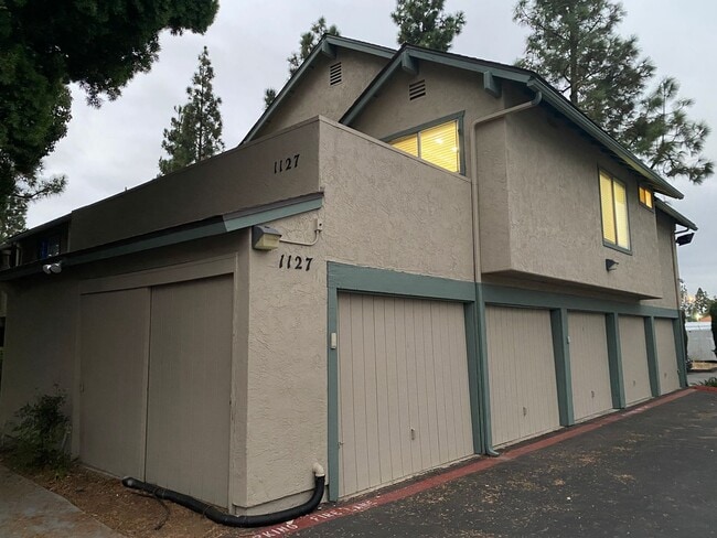 Primary Photo - Decker Townhome