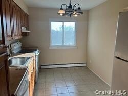 Building Photo - 3540 Bayview St