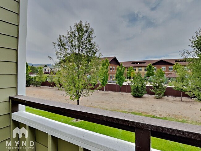 Building Photo - 530 E Patriot Blvd