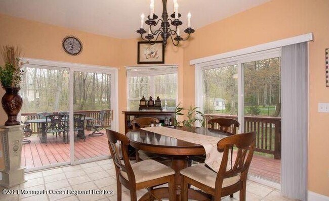 Building Photo - 467 Leesville Rd