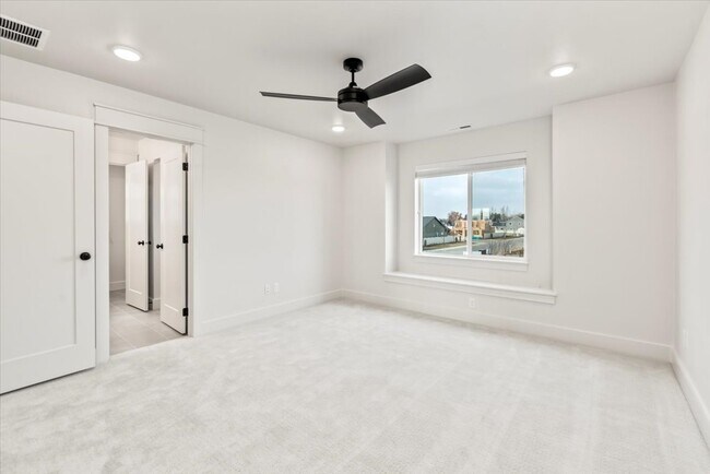 Building Photo - 4710 W Riva Capri Ct