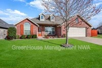 Building Photo - 4405 SW Eggersway Pl