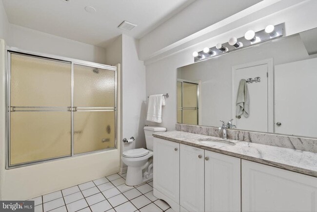 Building Photo - 740 Kentland Dr
