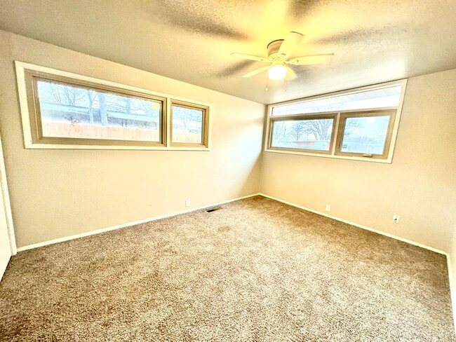 Building Photo - 2514 47th St