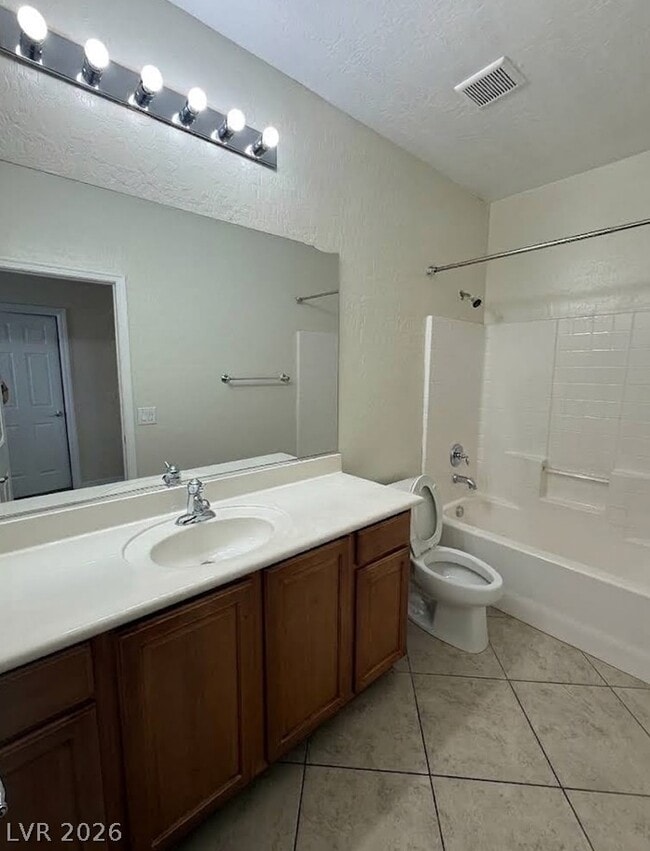 Building Photo - 7682 W Diablo Dr