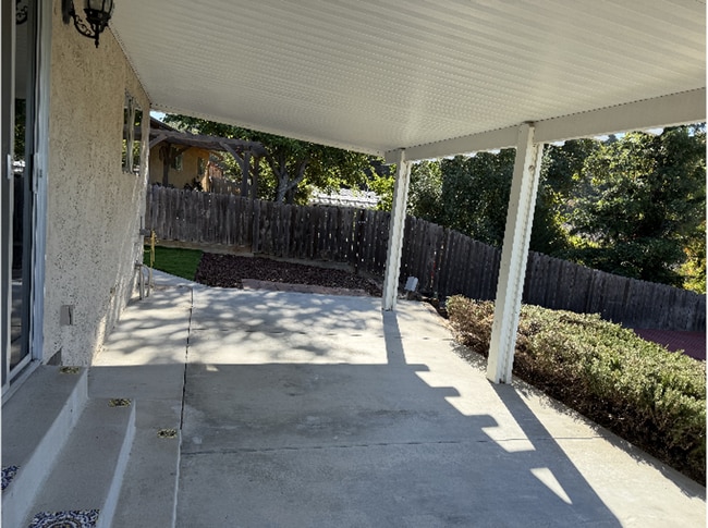 Building Photo - 4370 Lobos Ave