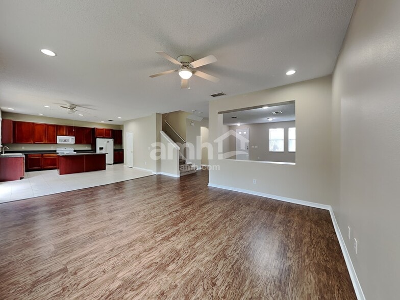 Building Photo - 15157 Perdido Dr