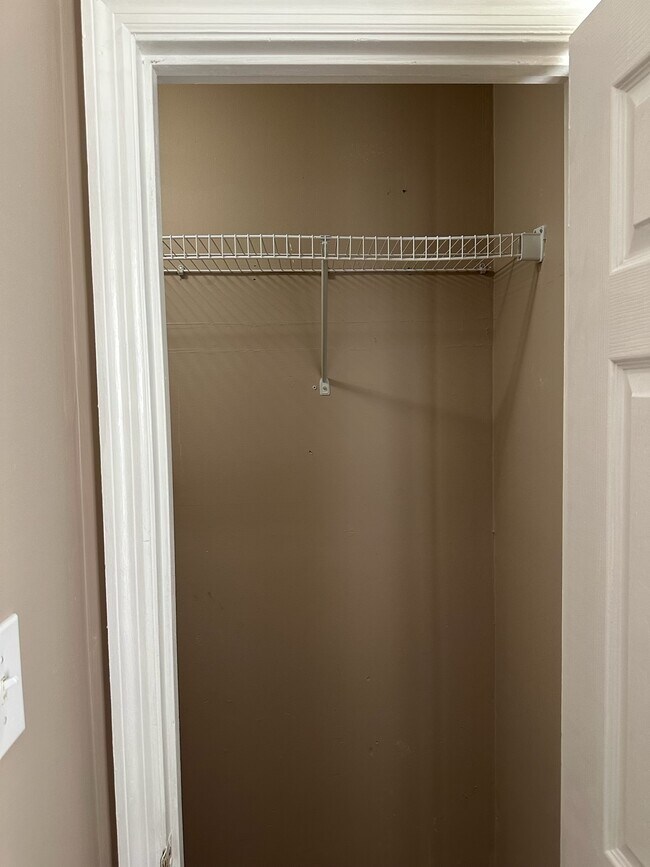 Building Photo - 2826 Wimberly Dr SW