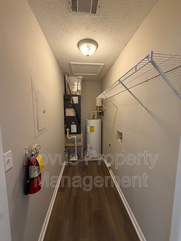 Building Photo - 191 Harvell Dr