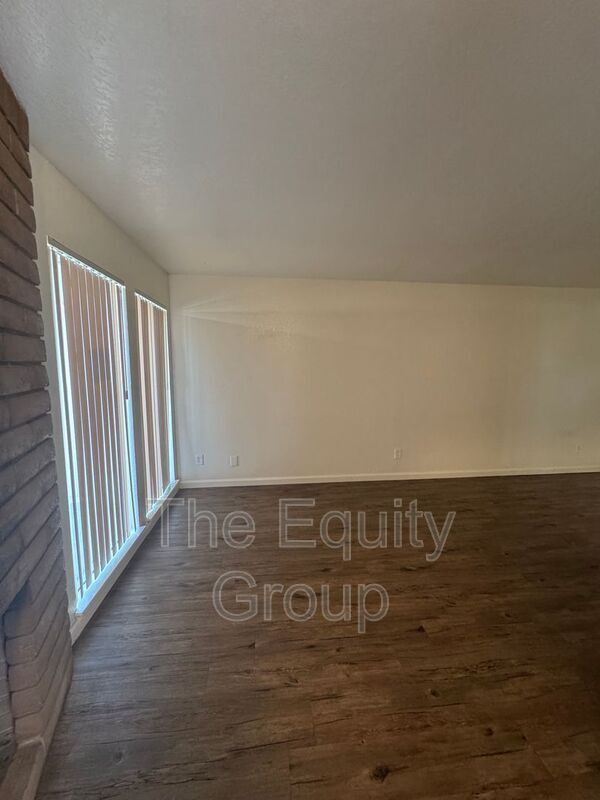 Building Photo - 1745 E Vassar Ave