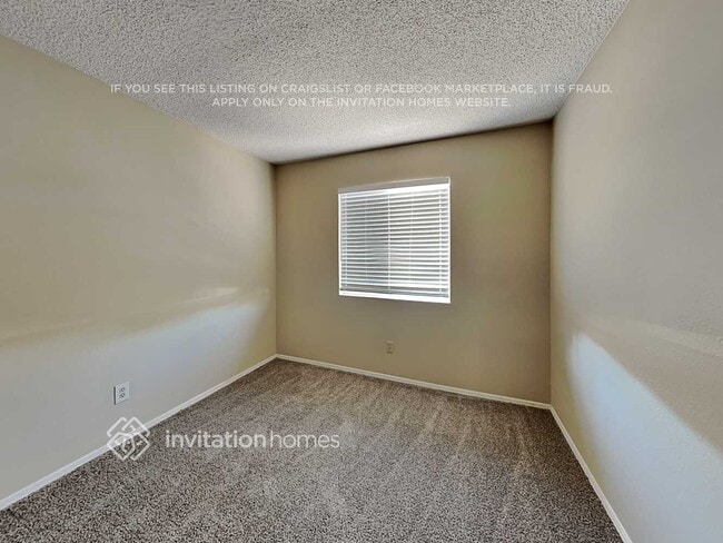 Building Photo - 19821 N 48th Dr