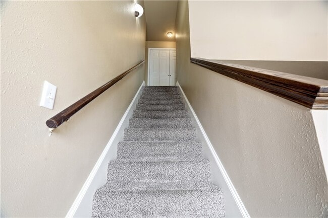 Building Photo - 2443 Pintail Loop