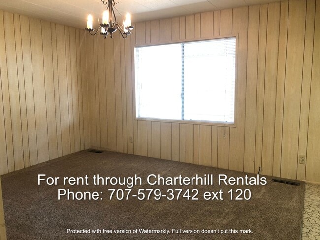 Building Photo - Seniors (must be age 55+) Valle Vista community for occupants age 55 and over community - 2 bedro...