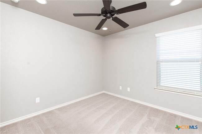 Building Photo - 6006 Cactus Flower Ln